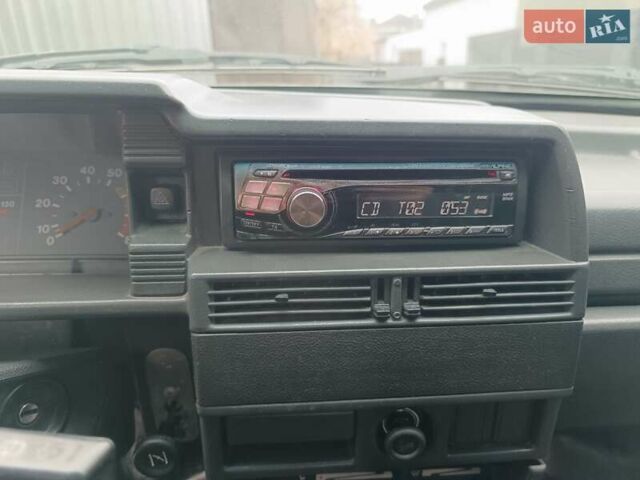 Желтый ВАЗ 21099, объемом двигателя 1.5 л и пробегом 300 тыс. км за 1350 $, фото 41 на Automoto.ua