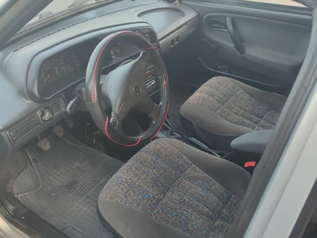 Жовтий ВАЗ 21099, об'ємом двигуна 1.5 л та пробігом 118 тис. км за 2200 $, фото 2 на Automoto.ua
