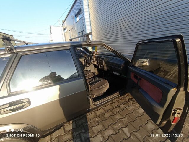 Серый ВАЗ 21099, объемом двигателя 1.5 л и пробегом 312 тыс. км за 900 $, фото 6 на Automoto.ua