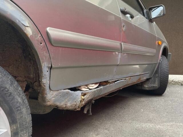 Сірий ВАЗ 21099, об'ємом двигуна 1.3 л та пробігом 120 тис. км за 650 $, фото 6 на Automoto.ua