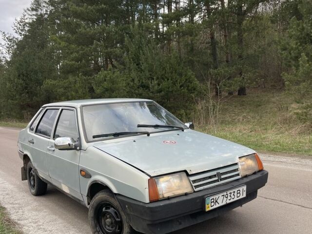 Сірий ВАЗ 21099, об'ємом двигуна 1.5 л та пробігом 350 тис. км за 850 $, фото 1 на Automoto.ua