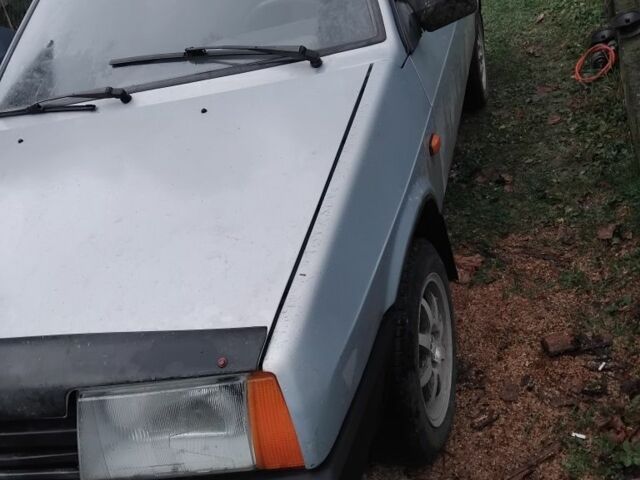 Сірий ВАЗ 21099, об'ємом двигуна 1.5 л та пробігом 230 тис. км за 650 $, фото 1 на Automoto.ua