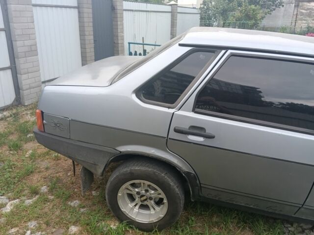 Серый ВАЗ 21099, объемом двигателя 1.5 л и пробегом 160 тыс. км за 1200 $, фото 2 на Automoto.ua