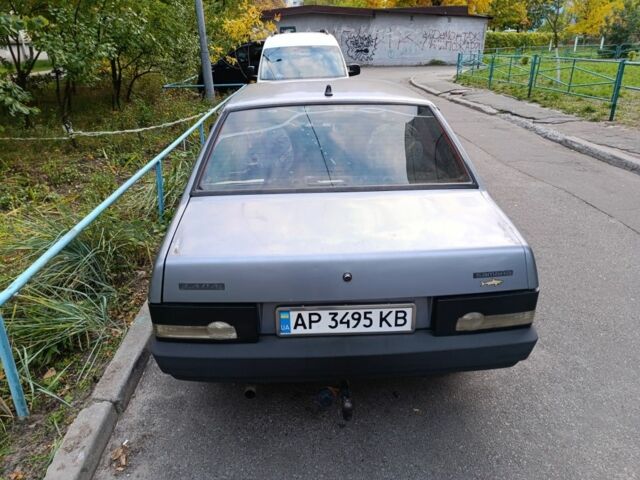 Серый ВАЗ 21099, объемом двигателя 1.5 л и пробегом 146 тыс. км за 2038 $, фото 5 на Automoto.ua