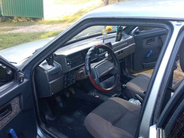 Серый ВАЗ 21099, объемом двигателя 1.5 л и пробегом 250 тыс. км за 1000 $, фото 5 на Automoto.ua