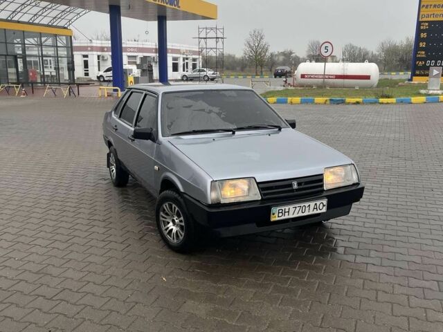 Сірий ВАЗ 21099, об'ємом двигуна 1.6 л та пробігом 198 тис. км за 1900 $, фото 5 на Automoto.ua