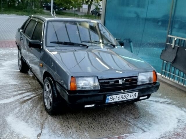 Серый ВАЗ 21099, объемом двигателя 1.6 л и пробегом 2 тыс. км за 2100 $, фото 4 на Automoto.ua
