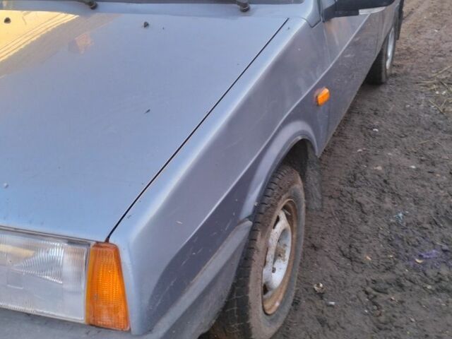 Серый ВАЗ 21099, объемом двигателя 1.6 л и пробегом 105 тыс. км за 1600 $, фото 4 на Automoto.ua