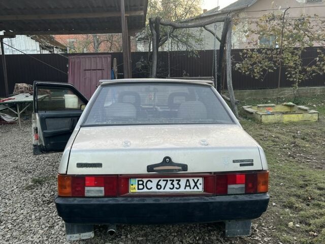 Серый ВАЗ 21099, объемом двигателя 1.5 л и пробегом 88 тыс. км за 1100 $, фото 2 на Automoto.ua