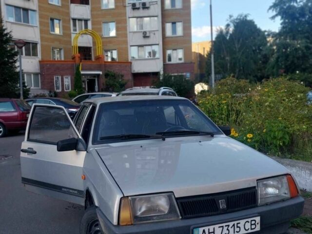 Серый ВАЗ 21099, объемом двигателя 1.5 л и пробегом 160 тыс. км за 1192 $, фото 1 на Automoto.ua