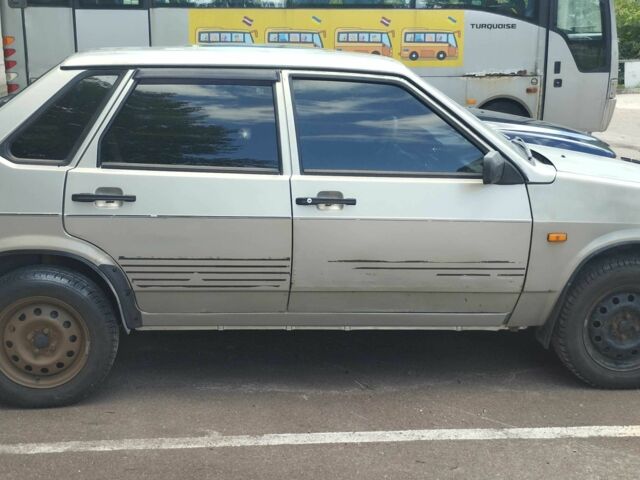 Сірий ВАЗ 21099, об'ємом двигуна 1.5 л та пробігом 175 тис. км за 1300 $, фото 8 на Automoto.ua
