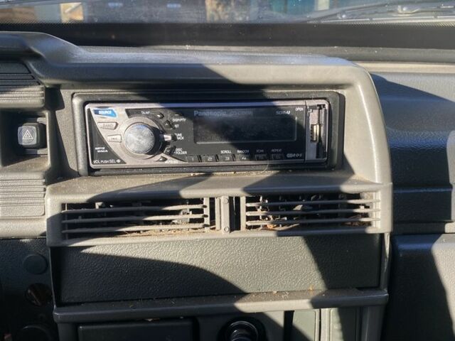 Серый ВАЗ 21099, объемом двигателя 1.5 л и пробегом 222 тыс. км за 800 $, фото 4 на Automoto.ua