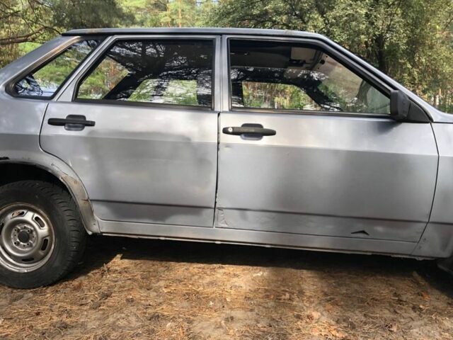 Сірий ВАЗ 21099, об'ємом двигуна 1.6 л та пробігом 154 тис. км за 1000 $, фото 5 на Automoto.ua