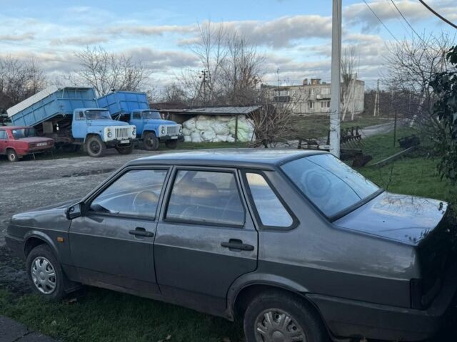 Серый ВАЗ 21099, объемом двигателя 0 л и пробегом 300 тыс. км за 1000 $, фото 2 на Automoto.ua