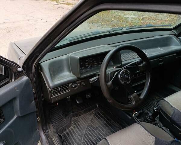 Серый ВАЗ 21099, объемом двигателя 1.5 л и пробегом 85 тыс. км за 1000 $, фото 3 на Automoto.ua