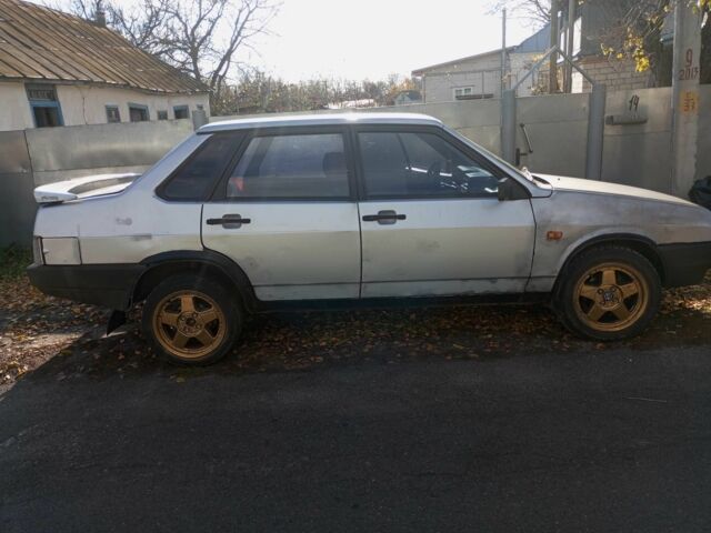 Серый ВАЗ 21099, объемом двигателя 0 л и пробегом 1000 тыс. км за 835 $, фото 5 на Automoto.ua