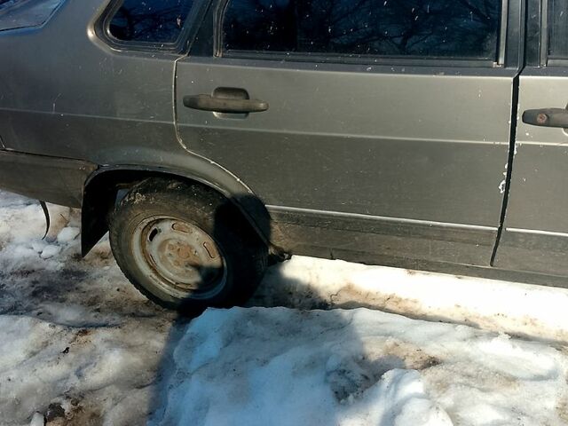 Сірий ВАЗ 21099, об'ємом двигуна 1.3 л та пробігом 0 тис. км за 795 $, фото 7 на Automoto.ua