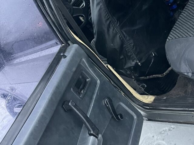 Серый ВАЗ 21099, объемом двигателя 1.3 л и пробегом 300 тыс. км за 1300 $, фото 9 на Automoto.ua