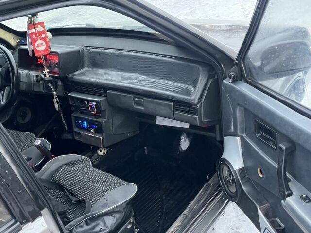 Серый ВАЗ 21099, объемом двигателя 1.3 л и пробегом 300 тыс. км за 1300 $, фото 7 на Automoto.ua