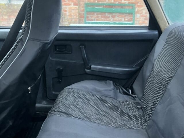 Серый ВАЗ 21099, объемом двигателя 1.3 л и пробегом 300 тыс. км за 1300 $, фото 10 на Automoto.ua