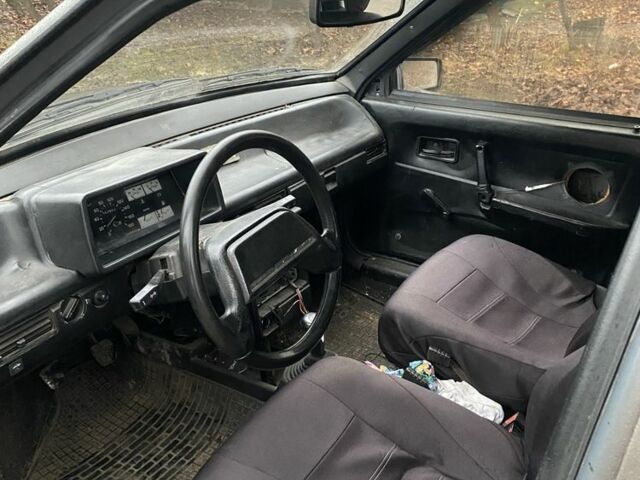 Серый ВАЗ 21099, объемом двигателя 1.3 л и пробегом 213 тыс. км за 850 $, фото 5 на Automoto.ua