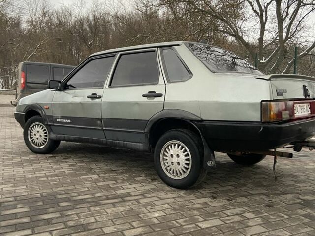 Серый ВАЗ 21099, объемом двигателя 1.3 л и пробегом 1000 тыс. км за 720 $, фото 2 на Automoto.ua