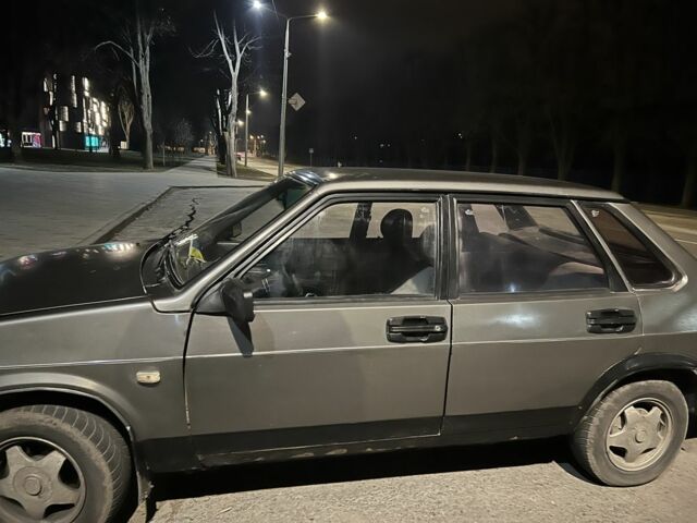 Серый ВАЗ 21099, объемом двигателя 1.5 л и пробегом 279 тыс. км за 1200 $, фото 4 на Automoto.ua