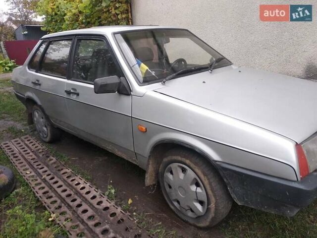 Сірий ВАЗ 21099, об'ємом двигуна 1.5 л та пробігом 307 тис. км за 1300 $, фото 4 на Automoto.ua