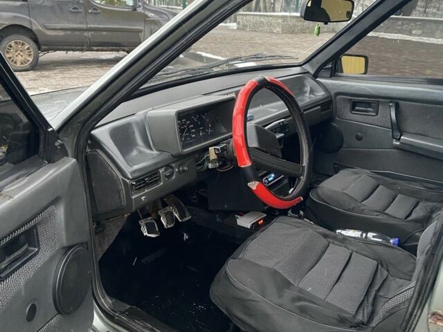 Серый ВАЗ 21099, объемом двигателя 1.3 л и пробегом 1000 тыс. км за 720 $, фото 7 на Automoto.ua