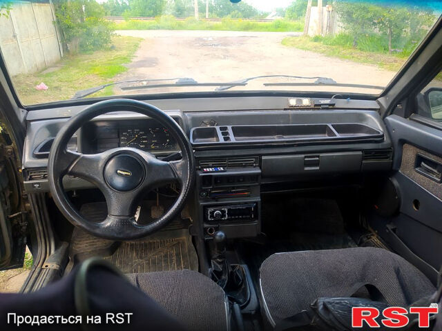 Серый ВАЗ 21099, объемом двигателя 1.5 л и пробегом 250 тыс. км за 1150 $, фото 3 на Automoto.ua