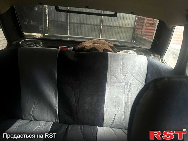 Серый ВАЗ 21099, объемом двигателя 1.6 л и пробегом 100 тыс. км за 950 $, фото 5 на Automoto.ua