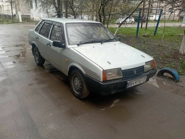 Сірий ВАЗ 21099, об'ємом двигуна 1.3 л та пробігом 220 тис. км за 900 $, фото 1 на Automoto.ua