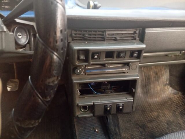 Сірий ВАЗ 21099, об'ємом двигуна 1 л та пробігом 230 тис. км за 450 $, фото 2 на Automoto.ua