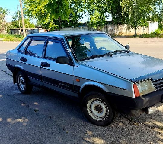 Серый ВАЗ 21099, объемом двигателя 1.5 л и пробегом 87 тыс. км за 1200 $, фото 3 на Automoto.ua