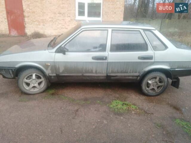 Серый ВАЗ 21099, объемом двигателя 1.29 л и пробегом 200 тыс. км за 1059 $, фото 1 на Automoto.ua