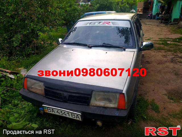 Серый ВАЗ 21099, объемом двигателя 1.5 л и пробегом 67 тыс. км за 877 $, фото 4 на Automoto.ua