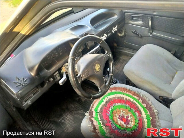 Серый ВАЗ 21099, объемом двигателя 1.5 л и пробегом 67 тыс. км за 877 $, фото 3 на Automoto.ua