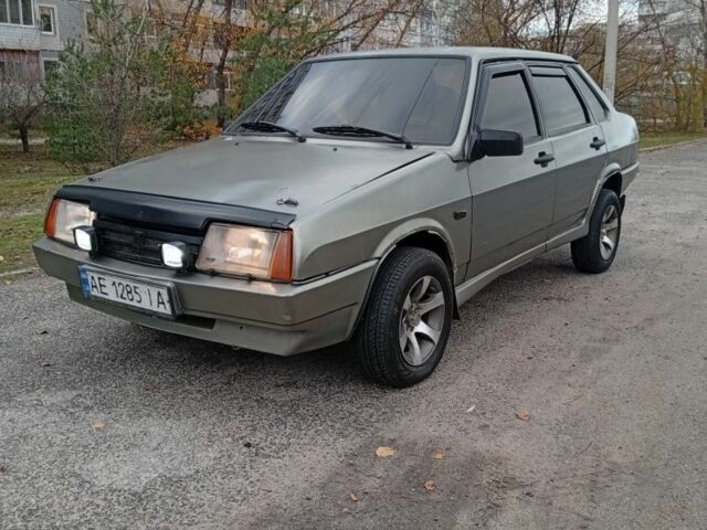 Сірий ВАЗ 21099, об'ємом двигуна 1.5 л та пробігом 353 тис. км за 1118 $, фото 4 на Automoto.ua