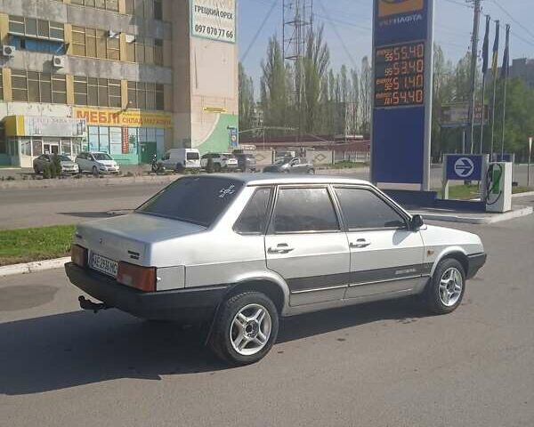 Сірий ВАЗ 21099, об'ємом двигуна 1.5 л та пробігом 100 тис. км за 1350 $, фото 2 на Automoto.ua