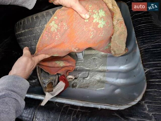 Серый ВАЗ 21099, объемом двигателя 1.6 л и пробегом 123 тыс. км за 3200 $, фото 12 на Automoto.ua