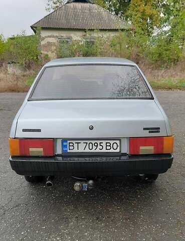 Серый ВАЗ 21099, объемом двигателя 1.5 л и пробегом 270 тыс. км за 1300 $, фото 3 на Automoto.ua