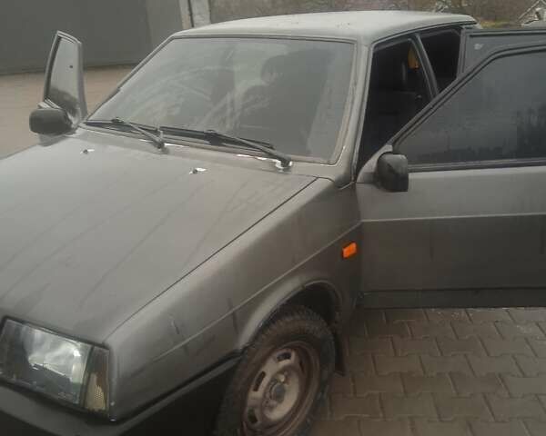 Серый ВАЗ 21099, объемом двигателя 1.5 л и пробегом 103 тыс. км за 1500 $, фото 1 на Automoto.ua