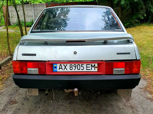 Серый ВАЗ 21099, объемом двигателя 1.5 л и пробегом 350 тыс. км за 970 $, фото 3 на Automoto.ua