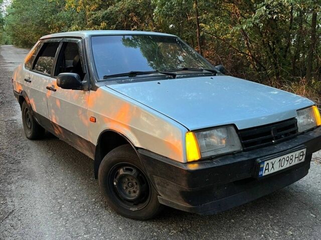 Серый ВАЗ 21099, объемом двигателя 1.5 л и пробегом 1 тыс. км за 1000 $, фото 2 на Automoto.ua
