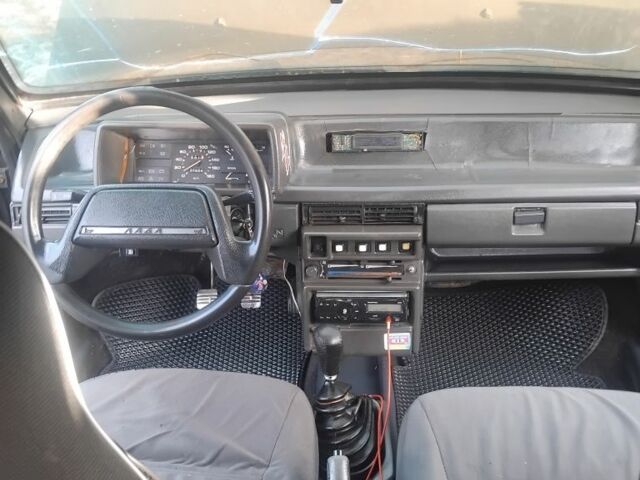 Серый ВАЗ 21099, объемом двигателя 1 л и пробегом 50 тыс. км за 831 $, фото 3 на Automoto.ua