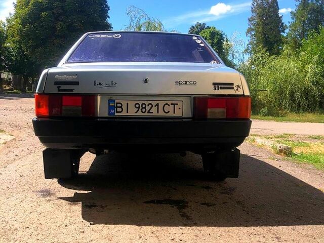 Серый ВАЗ 21099, объемом двигателя 1.5 л и пробегом 280 тыс. км за 1150 $, фото 4 на Automoto.ua