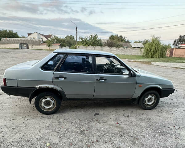 Сірий ВАЗ 21099, об'ємом двигуна 1.5 л та пробігом 406 тис. км за 1150 $, фото 7 на Automoto.ua