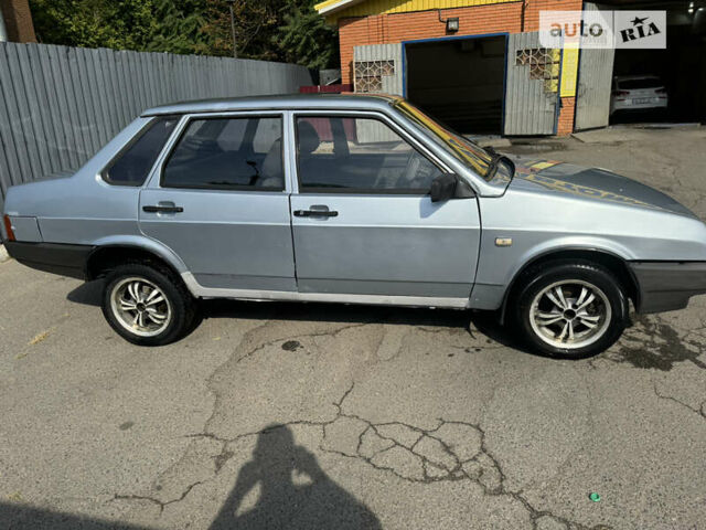 Сірий ВАЗ 21099, об'ємом двигуна 1.5 л та пробігом 200 тис. км за 1199 $, фото 4 на Automoto.ua