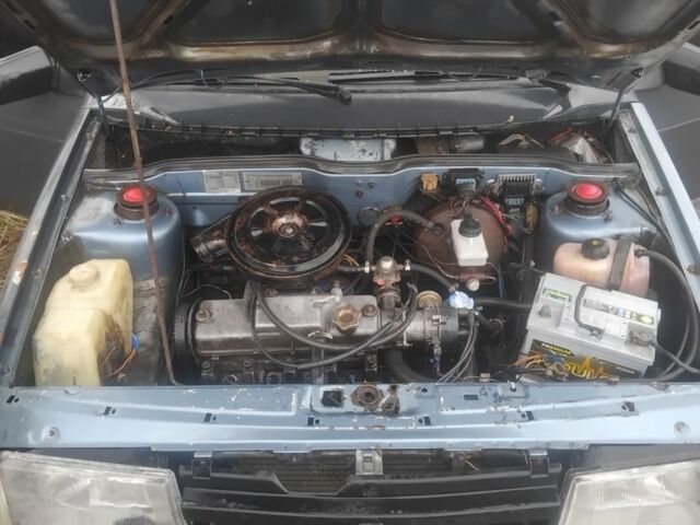 Серый ВАЗ 21099, объемом двигателя 1 л и пробегом 50 тыс. км за 831 $, фото 5 на Automoto.ua