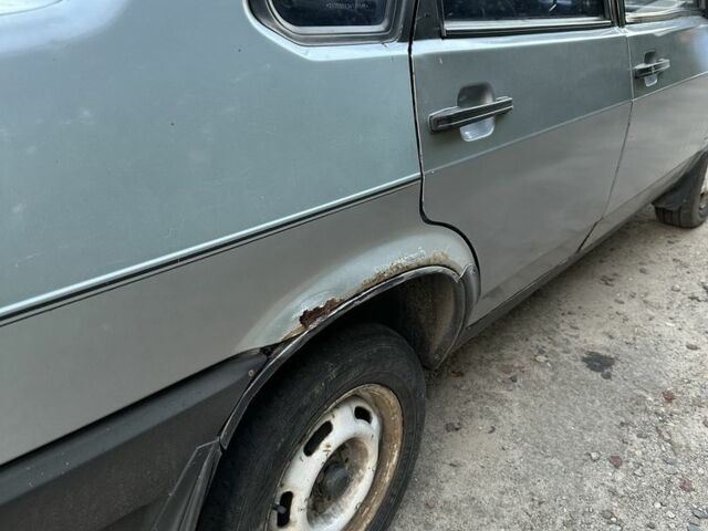 Серый ВАЗ 21099, объемом двигателя 1.5 л и пробегом 406 тыс. км за 950 $, фото 7 на Automoto.ua